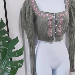 Sugar Thrillz Dolls Kill crop cardigan womens XS sage knit floral embroidery EUC